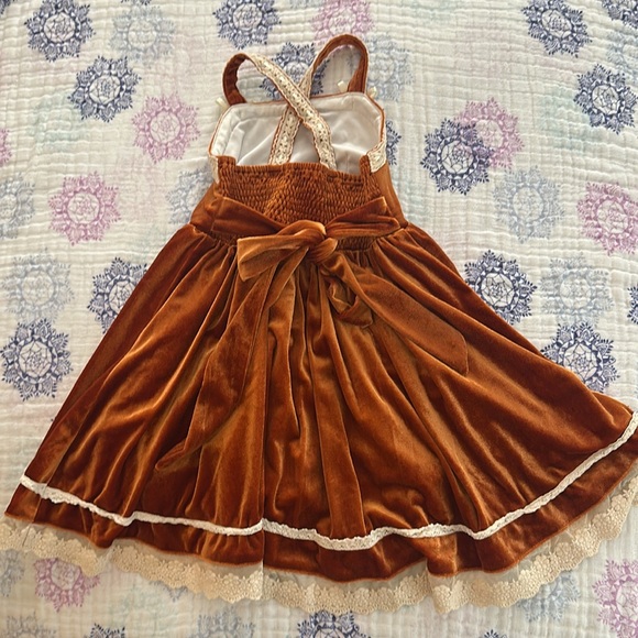 Love & Grow Velvet Set in Caramel Brown Swing Top With Matching Bloomers Size 5 - Picture 9 of 9